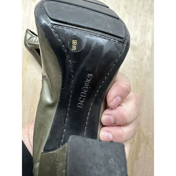 BCBGirls Patent Heels Size 9B Chunky Heel Black Green Bow Runched Side - Picture 6 of 8